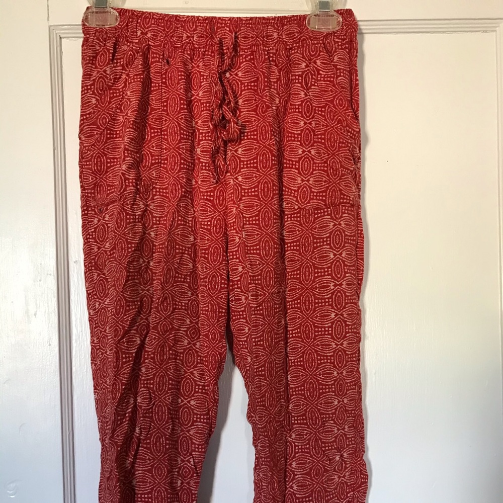 Red Patterned Cotton Capris - image 1